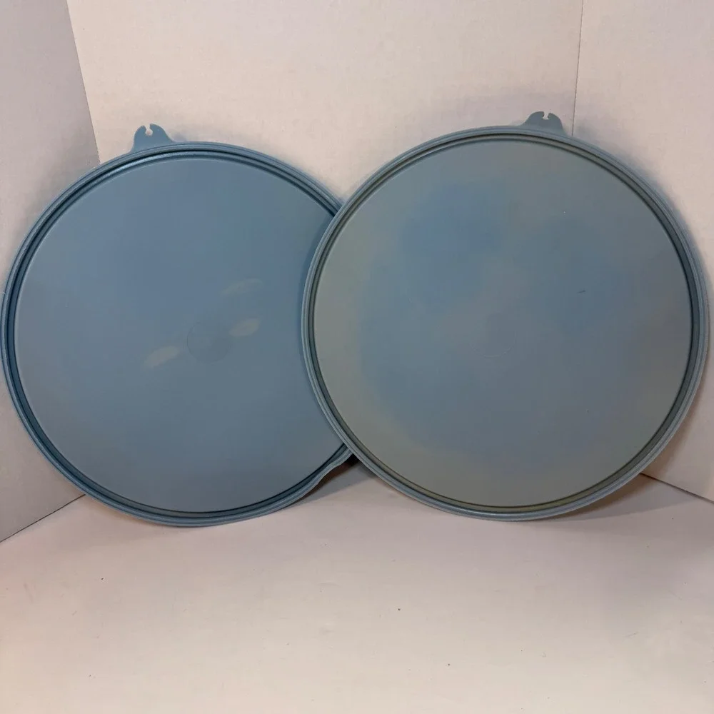 Vintage Tupperware Blue Round Replacement Lids‎ 230-8 230-15 Set of 2 USA 9 In *